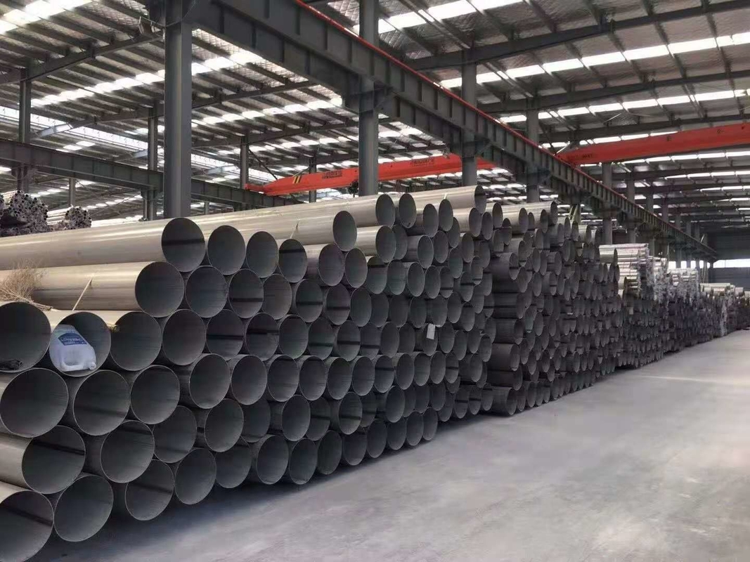304 304L Tubo de aço inoxidável soldado para aplicações de alta resistência com tratamento térmico adequado